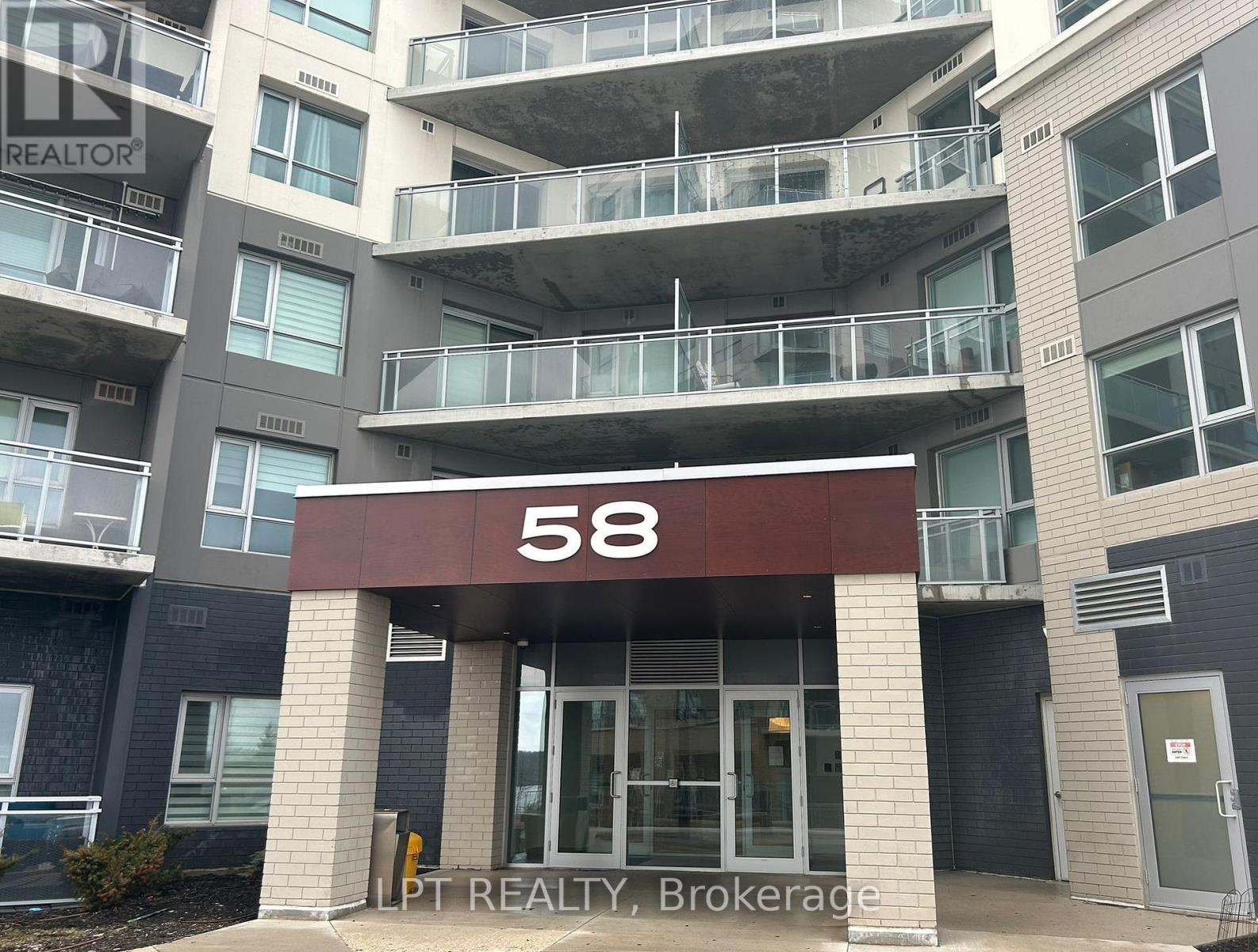 218 &#8211; 58 LAKESIDE TERR Barrie